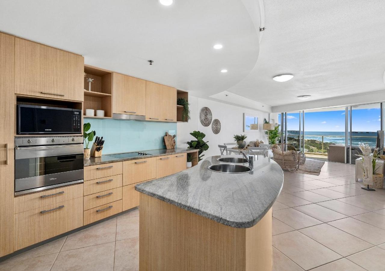 Sensational Ocean View 2 Bedroom Apartment Maroochydore Dış mekan fotoğraf